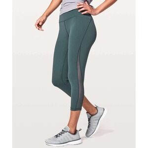 Lululemon Train Times Crop 21 Gravity size 10 Green Mesh Crop Leggings Yoga Pant